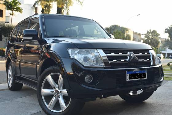 MITSUBISHI PAJERO FULL 3.2 HPE 4X4 16V TURBO INTERCOOLER DIESEL 4P AUTOMÁTICO